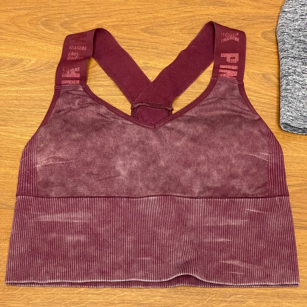 Pink Victoria Secret Sport Women Seamless Lightly Lined Racerback Sports Bra S
